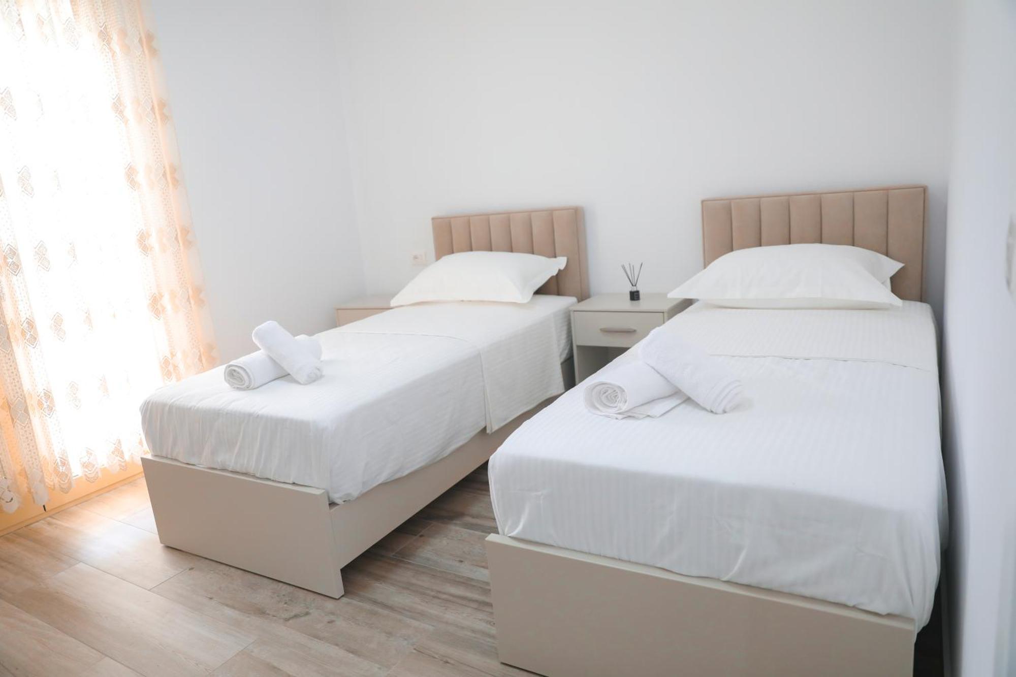 Amla'S Villa Berat Ngoại thất bức ảnh