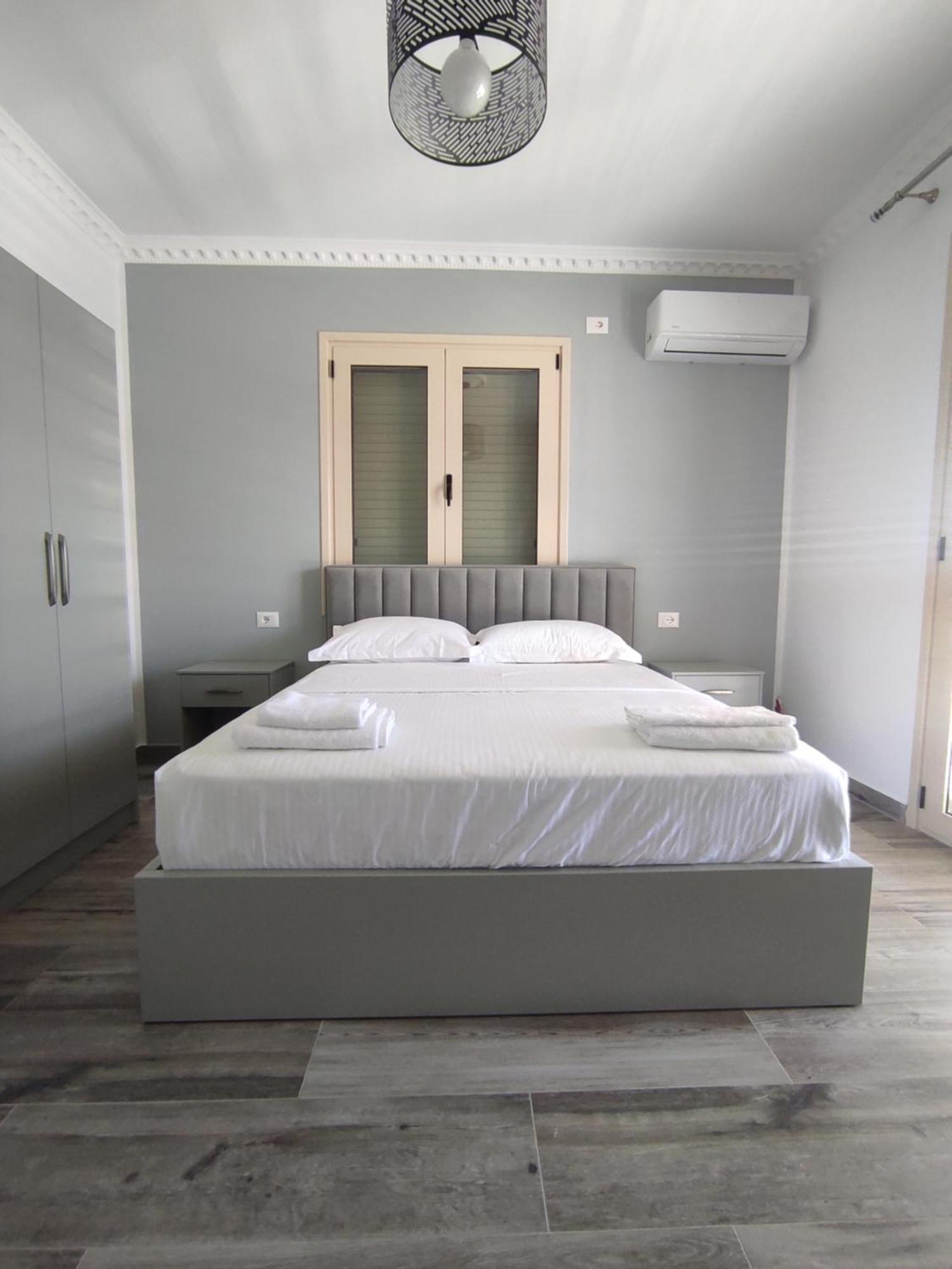 Amla'S Villa Berat Ngoại thất bức ảnh